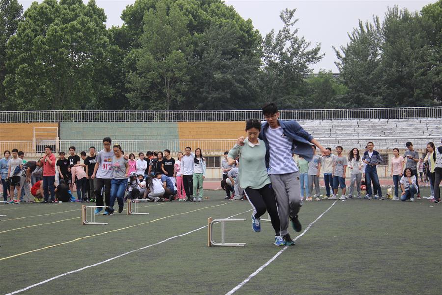 医学院举行2016年师生运动会3.JPG