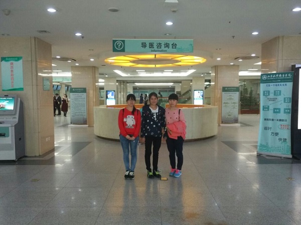 1459781749979531.jpg 15级中文二班.jpg