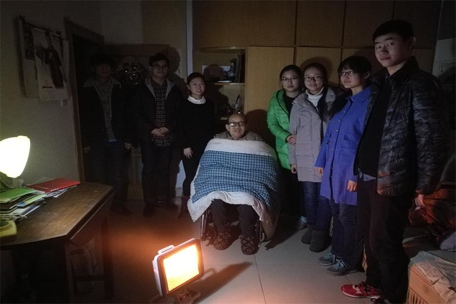 14级临七2班3班赴文西社区志愿服务.jpg
