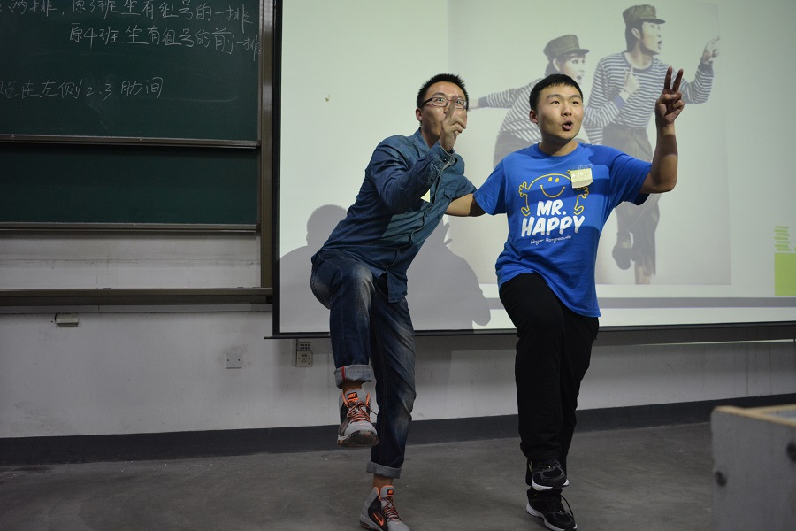 1476974979476229.jpg 插入照片1.jpg