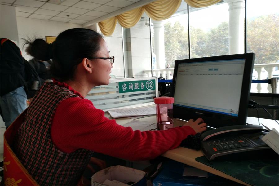 1479103720642946.jpg 14级临七2班赴齐鲁医院导医台志愿服务-3.jpg
