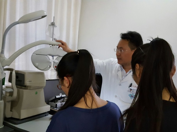1465309609665184.jpg 13级临七二班赴山东省眼科医院志愿服务活动02.JPG