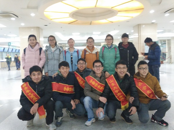 1460990681600427.jpg 导医台.jpg